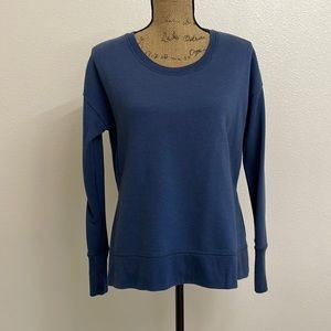 basic crewneck pullover